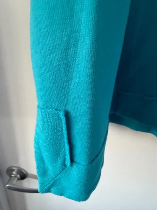 Umgee Teal Short Sleeve Pocket Top - Picture 3 of 4